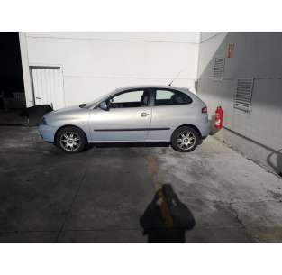 seat ibiza (6l1) del año 2002 2