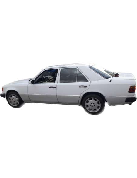 mercedes-benz clase e (w124) berlina del año 1996