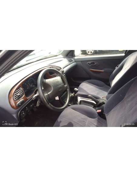 ford mondeo berlina (gd) del año 1998