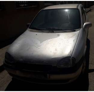 opel corsa b del año 2000