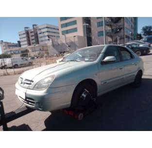 citroën xsara berlina del año 2004