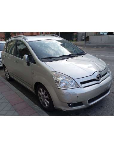 toyota corolla verso (r1) del año 2005