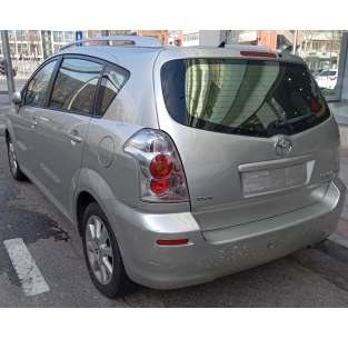 toyota corolla verso (r1) del año 2005 2