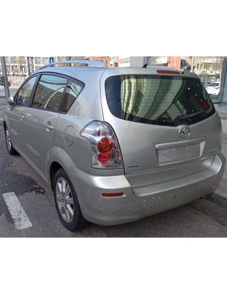 toyota corolla verso (r1) del año 2005
