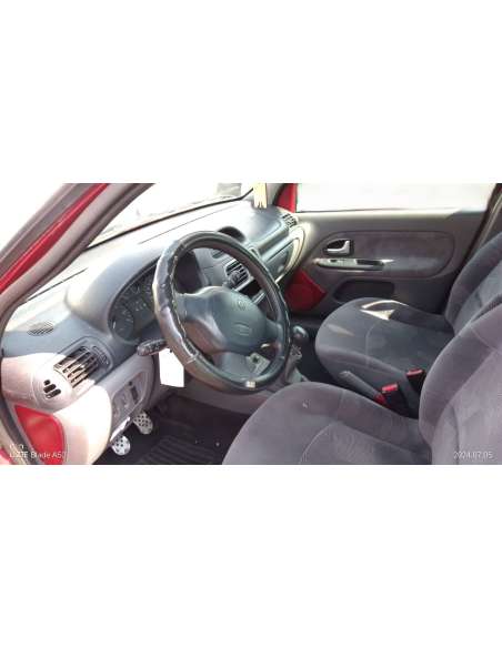 renault clio ii fase i (b/cbo) del año 2000