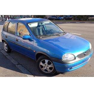 opel corsa b del año 2000