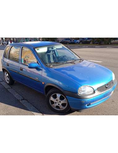 opel corsa b del año 2000