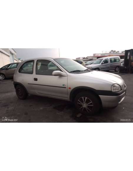 opel corsa b del año 1997
