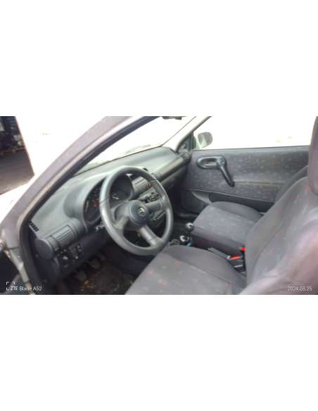 opel corsa b del año 1997