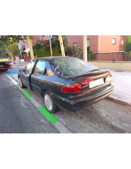 ford mondeo berlina (gd) del año 1999