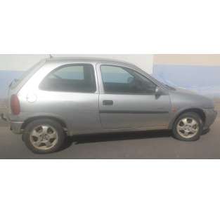 opel corsa b del año 2000 2