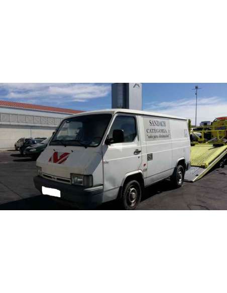 nissan trade del año 1996