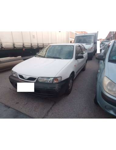 nissan almera (n15) del año 1999