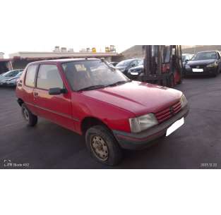 peugeot 205 berlina del año 1992