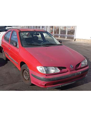 renault megane i berlina hatchback (ba0) del año 1996