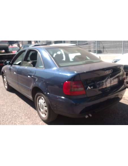 audi a4 berlina (b5) del año 2000