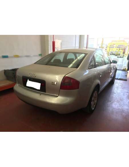 audi a6 berlina (4b2) del año 2000
