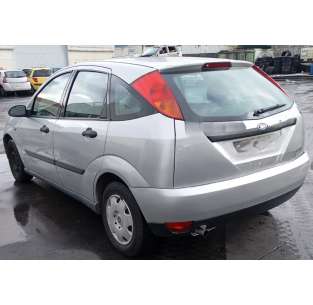 ford focus berlina (cak) del año 1999 2