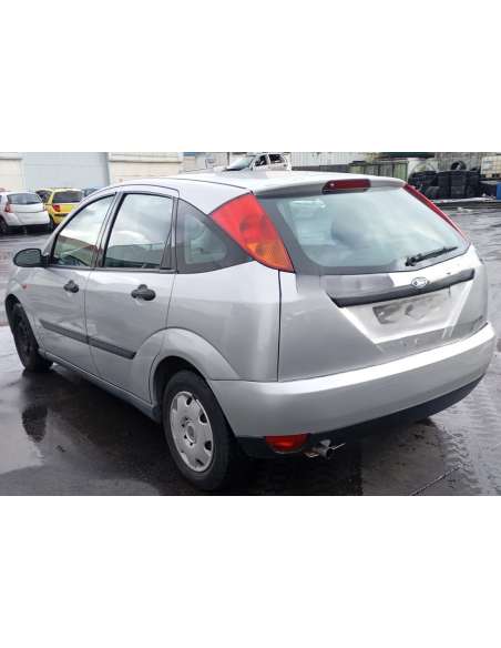 ford focus berlina (cak) del año 1999