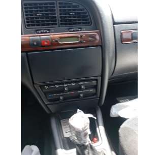 citroën xantia berlina del año 1999 2