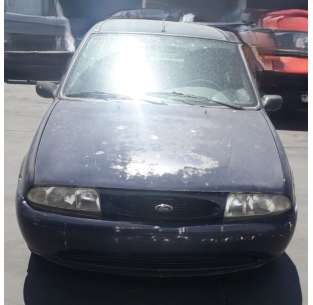 ford fiesta berlina del año 1999