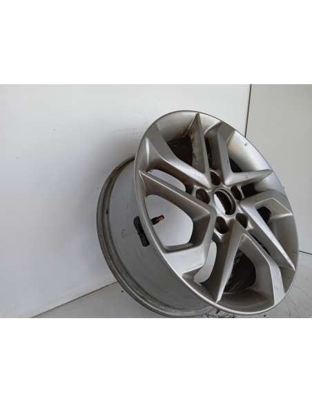 Recambio de llanta para hyundai tucson essence bluedrive 2wd referencia OEM IAM 52910D7110  