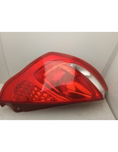 Recambio de piloto trasero derecho para ford fiesta (cb1) 1.6 tdci cat referencia OEM IAM 8A6113404A  