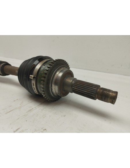 Recambio de transmision delantera izquierda para mazda premacy (cp) 2.0 turbodiesel referencia OEM IAM   