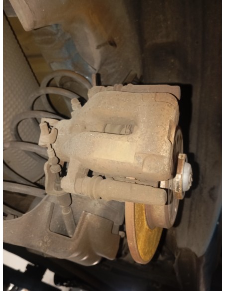 Recambio de mangueta trasera derecha para citroën c3 picasso sx referencia OEM IAM 517633  