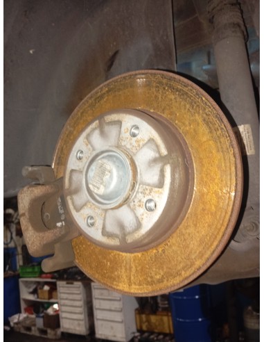 Recambio de mangueta trasera derecha para citroën c3 picasso sx referencia OEM IAM 517633  