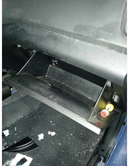 Recambio de guantera para hyundai i20 fresh referencia OEM IAM 84510C8100TRY  