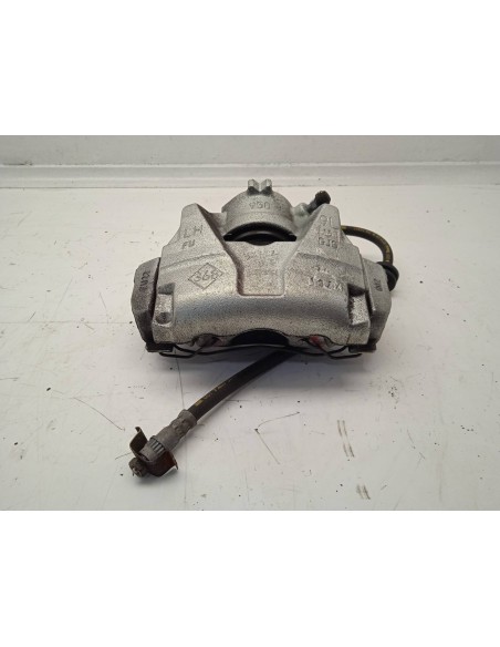 Recambio de pinza de freno delantera izquierda para renault captur 1.3 tce referencia OEM IAM 410111495R  