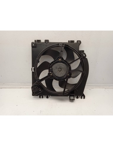 Recambio de electroventilador para renault modus 1.5 dci diesel referencia OEM IAM 8200135167  