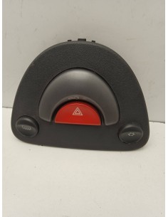Recambio de mando multifuncion para smart coupe 0.7 turbo cat referencia OEM IAM  BOTON EMERGENCIA 