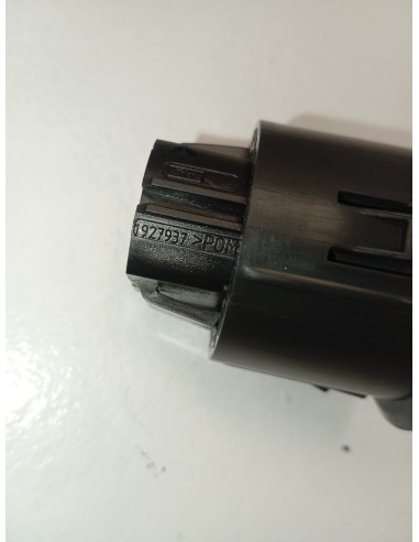 Recambio de interruptor para renault scenic iii 1.5 dci diesel fap referencia OEM IAM 8200107959  