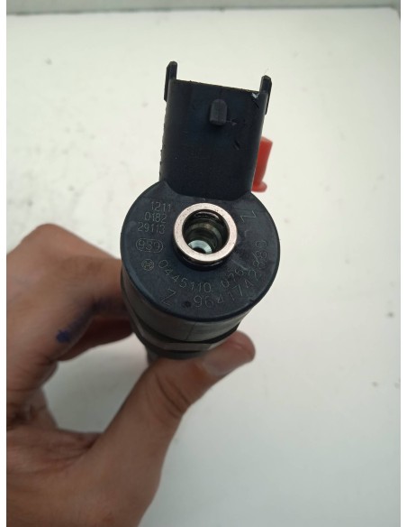 Recambio de inyector para peugeot 307 (s1) 2.0 hdi fap cat referencia OEM IAM 0445110076  