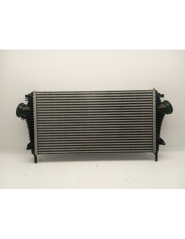 Recambio de intercooler para opel insignia berlina cosmo referencia OEM IAM 13241751  