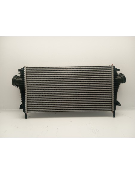 Recambio de intercooler para opel insignia berlina cosmo referencia OEM IAM 13241751  