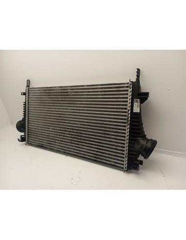 Recambio de intercooler para opel insignia berlina cosmo referencia OEM IAM 13241751  