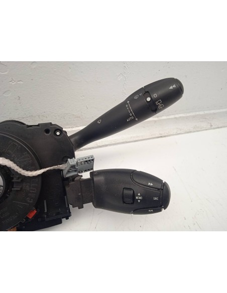 Recambio de mando luces para citroën c3 1.4 referencia OEM IAM 96640414XT  