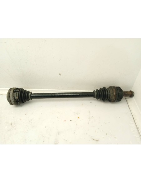 Recambio de transmision trasera derecha para bmw serie 3 touring (e46) 2.0 24v referencia OEM IAM 33211229588  