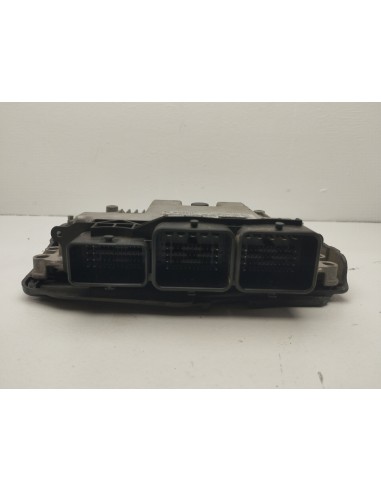Recambio de centralita motor uce para citroën ds3 style referencia OEM IAM 9676830080  
