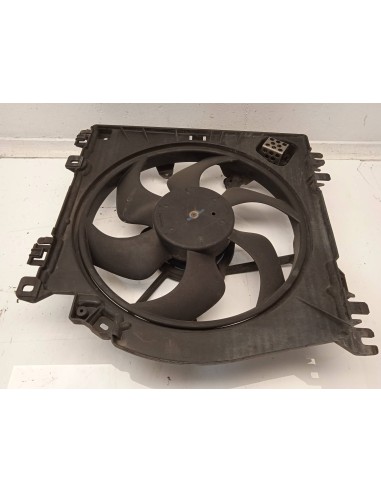 Recambio de electroventilador para renault modus 1.4 16v referencia OEM IAM 8200135167  