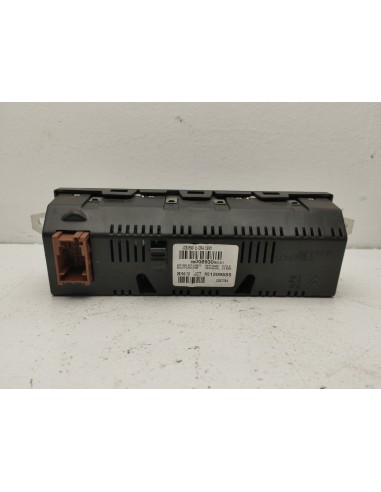 Recambio de pantalla multifuncion para citroën ds3 style referencia OEM IAM 9800693080  