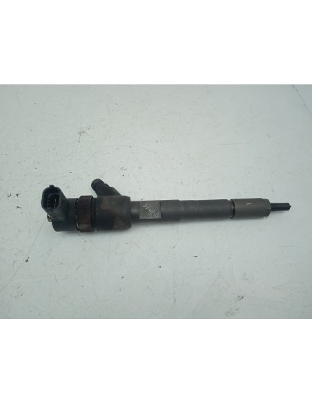 Recambio de inyector para opel corsa c cosmo referencia OEM IAM 0445110083  