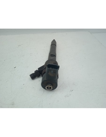 Recambio de inyector para opel corsa c cosmo referencia OEM IAM 0445110083  