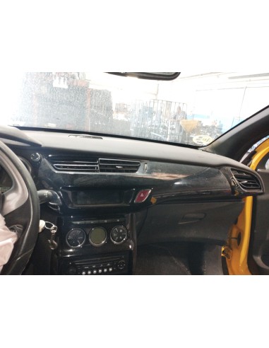 Recambio de salpicadero para citroën ds3 style referencia OEM IAM 8247F7  