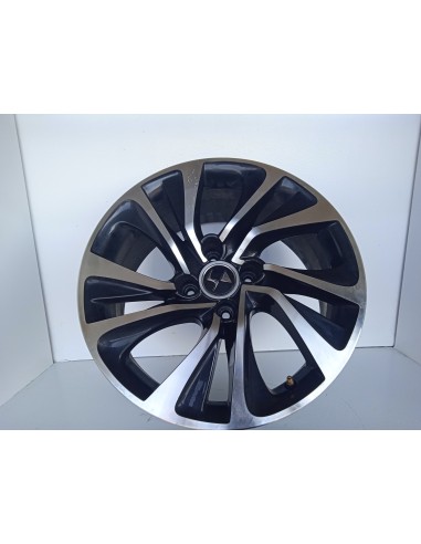 Recambio de llanta para ds 4 style referencia OEM IAM 9688832277  