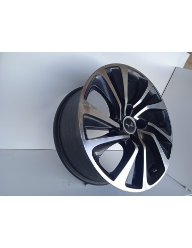Recambio de llanta para ds 4 style referencia OEM IAM 9688832277  