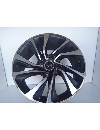 Recambio de llanta para ds 4 style referencia OEM IAM 9688832277  